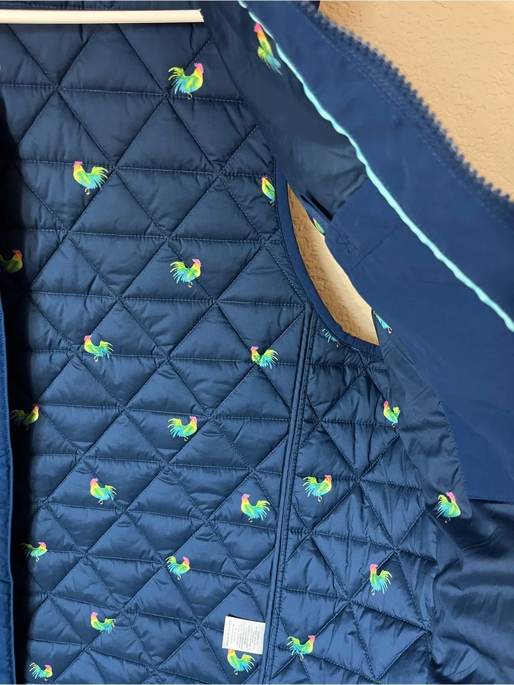 NWOT Chubbies Men’s L Quilted Vest Blue Rooster Lined Preppy Country Club